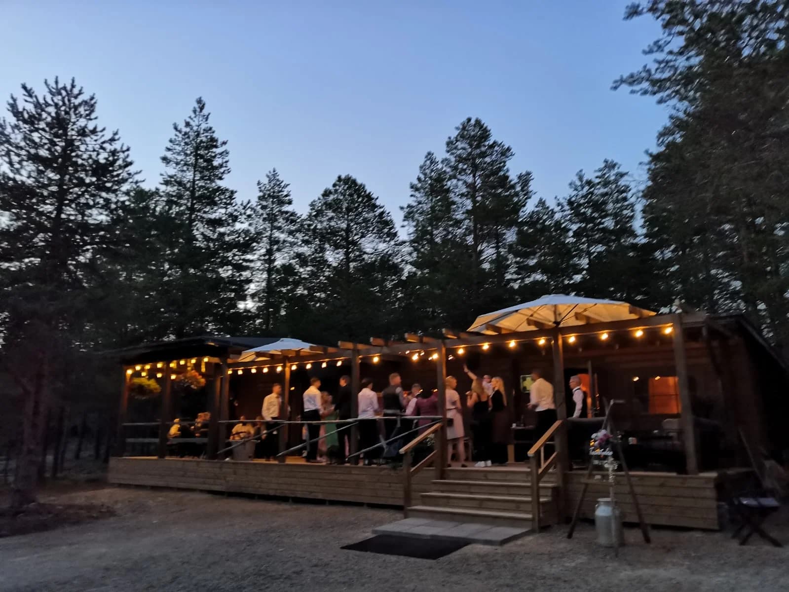 Iltakuva Ykskuusesta